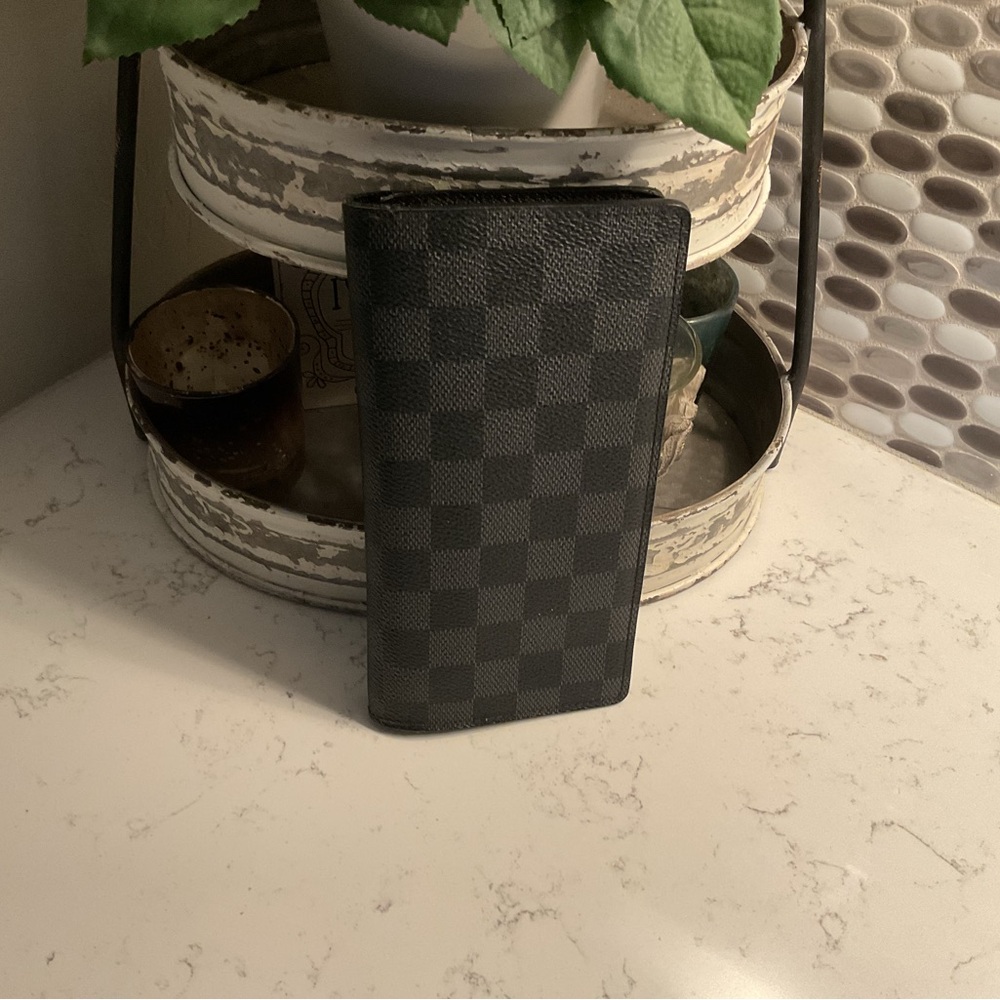 Louis Vuitton Ebene Wallet